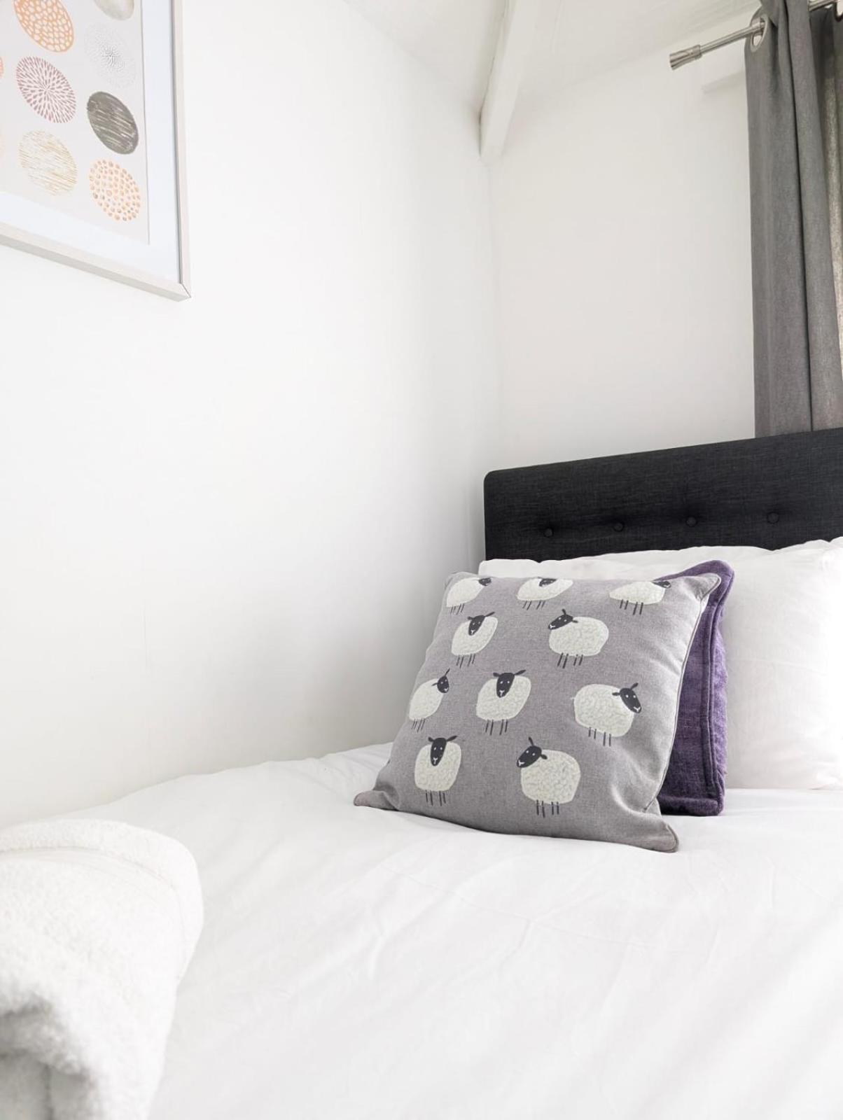 3Br-St Johns Hse-Free Parking-Workers-Kitchen-Wifi-Dog Friendly Lägenhet Doncaster Exteriör bild