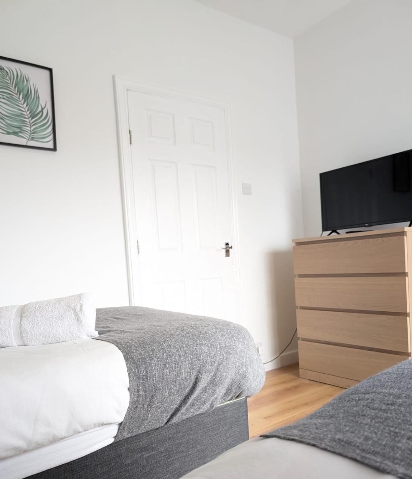 3Br-St Johns Hse-Free Parking-Workers-Kitchen-Wifi-Dog Friendly Lägenhet Doncaster Exteriör bild